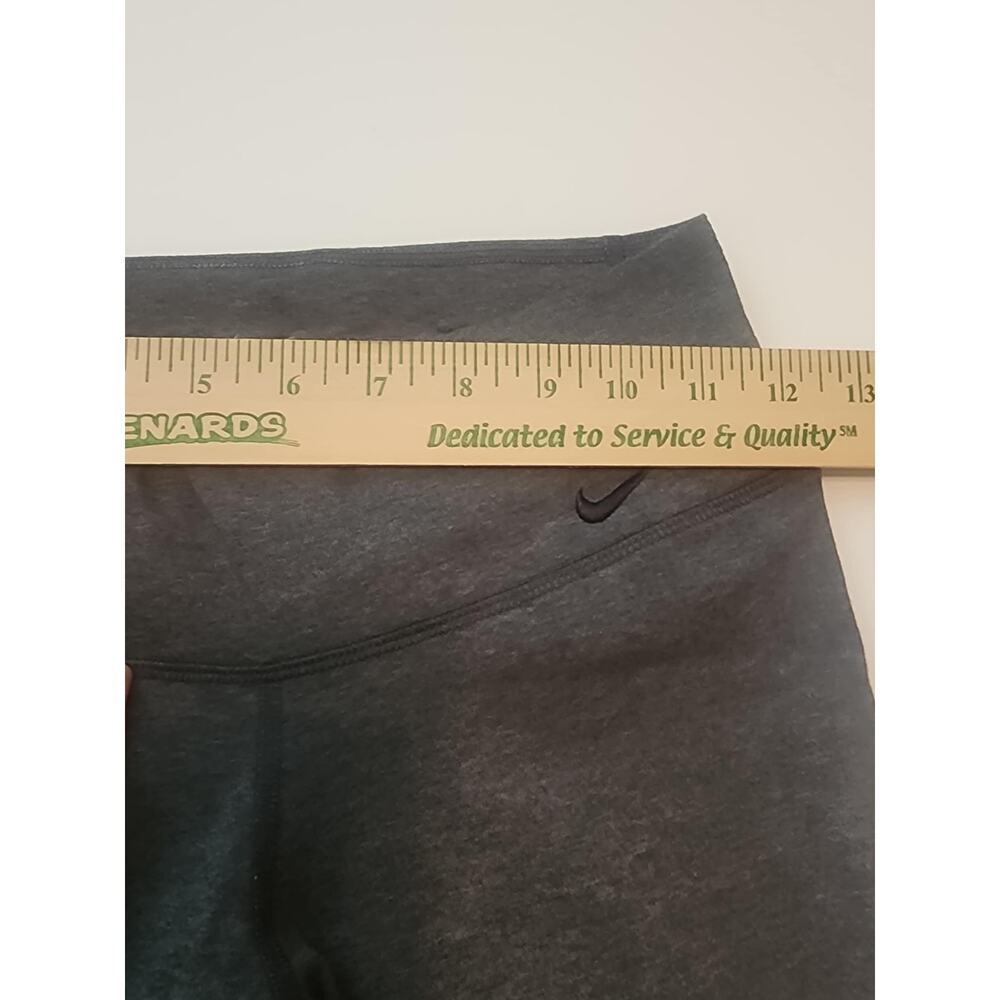 Nike XS Gray Capri Leggings - Picture 3 of 4